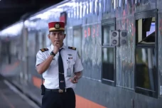 Syarat Lowongan Kerja...