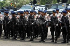 Lebih 7.000 Polisi Kawal...