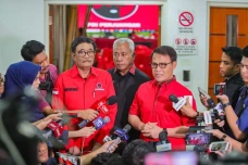 PDIP Klaim Terus Lakukan...
