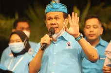 Partai Gelora Tolak...