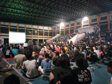 Warga Mataram Antusias...