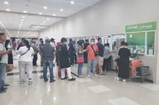 38 Penerbangan dan 3.842...