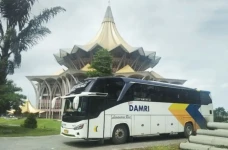 Intip PO Bus Indonesia...