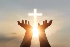 Perbedaan Kenaikan Yesus...