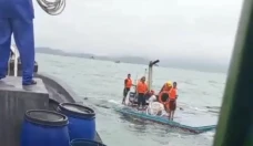 Kapal Kayu Tenggelam...