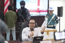Pencuri Benih Lobster...