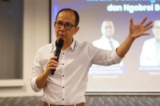 Bedah Bariatrik Makin...
