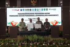 Bank Jatim Teken Shareholder...