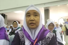 Kisah Jemaah Haji Jakarta:...