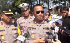 TKP Kecelakaan Bus di...