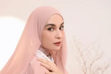 Shireen Sungkar Prihatin...