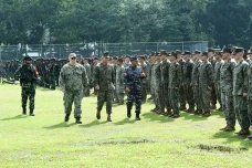 Ribuan Prajurit TNI...