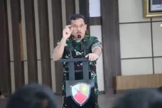 2 Perwira Tinggi TNI...