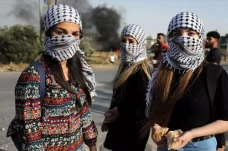Ketika Keffiyeh Sudah...