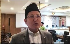 KH Cholil Nafis Sebut...