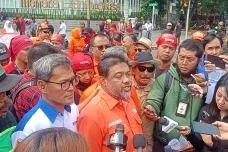 Tolak Tapera, Partai...