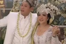 Barbie Kumalasari Diam-Diam...