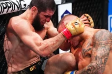Islam Makhachev Banjir...