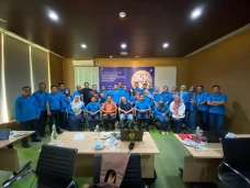 Era Digital, Karyawan...