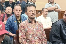 SYL Ngaku Hanya Punya...