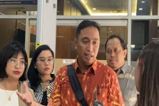 Sidang Kasus Asusila,...