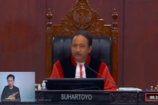 MK Minta KPU Rekapitulasi...