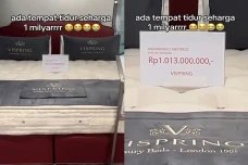 Viral! Kasur Mewah Seharga...
