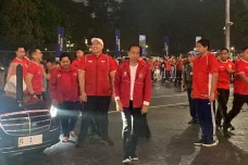 Jokowi Nonton Langsung...