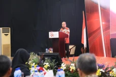 Akselerasi Akses Keuangan...