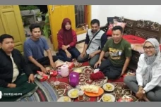 Ketua KPU Malang dan...