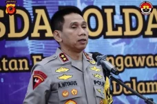 Jenderal yang Bertugas...