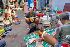 Bengkel Kepala Bustaman,...