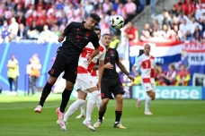 Hasil Sementara Euro...
