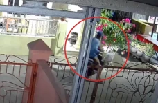 Melawan saat Hendak...