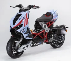 Replika MotoGP Italjet...