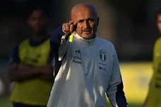 Italia vs Kroasia Saling...