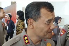 Masuk Bursa Cagub Jateng,...