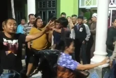 Kepergok Curi Motor...
