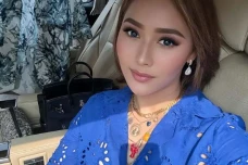 Namanya Dicatut Penipu...