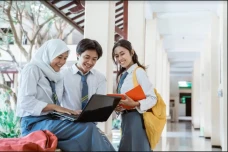 Ketentuan Seleksi Siswa...