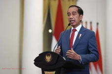 Jokowi Tunjuk 7 Orang...
