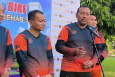 Faktor Usia Jadi Tantangan...