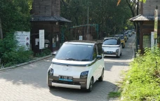 Kendaraan Listrik Sepi...