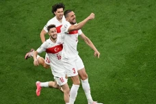 Prediksi Belanda vs...