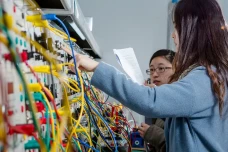10 Prodi Teknik Elektro...