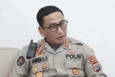 10 Oknum Polisi Diduga...