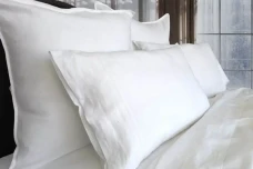 Sarung Bantal Lebih...