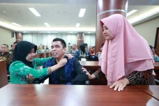 Momen Haru Anak Polisi...