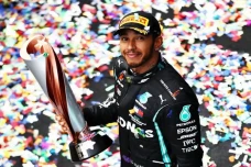 Lewis Hamilton Pindah...