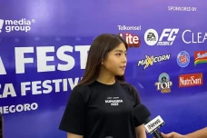 Keseruan di EUPHORIA...